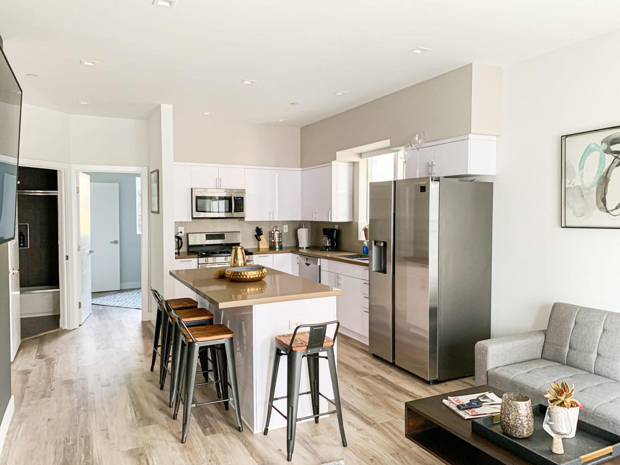 Holiday home Spacious Townhouse In Mid City - Cr4-win